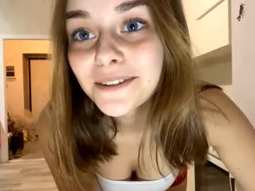 Foto porno isauratorkelson se dezbraca la web pe Chaturbate pe KUR.ro