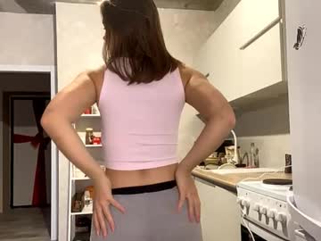 Foto porno isauratorkelson se dezbraca la web pe Chaturbate pe KUR.ro