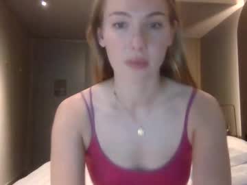 Foto porno Ce sexy este ivyyy1995 pe KUR.ro