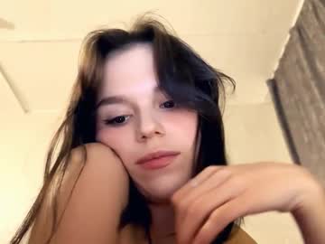 Foto porno janethcensky ne arata tot la camera pe KUR.ro