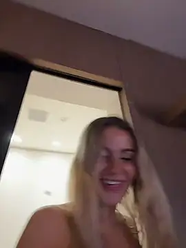Foto porno Discutii intime cu jasminesummer pe KUR.ro