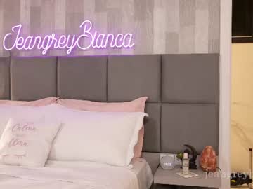 Foto porno Ce sexy este jeangreybianca pe KUR.ro