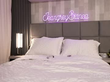 Foto porno Ce sexy este jeangreybianca pe KUR.ro