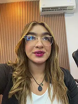 Foto porno Fantezii cu jenn_fit pe StripChat pe KUR.ro