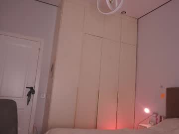 Foto porno Ganduri murdare cu jenny__lii pe KUR.ro