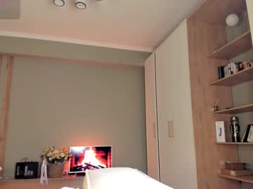 Foto porno Nebunii pe chat marca jenny__lii pe KUR.ro