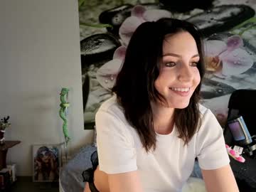 Foto porno Ganduri murdare cu jennycutey pe KUR.ro