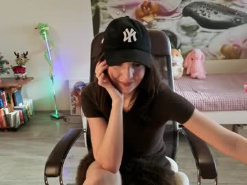 Foto porno Ganduri murdare cu jennycutey pe KUR.ro