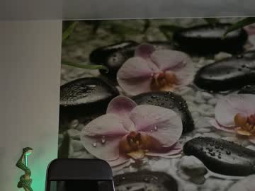 Foto porno Ganduri murdare cu jennycutey pe KUR.ro