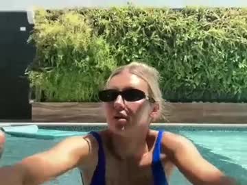 Foto erotica #880973 pe KUR.ro