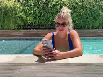 Foto erotica #879263 pe KUR.ro