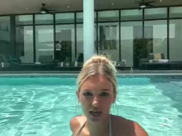 Foto erotica #893616 pe KUR.ro