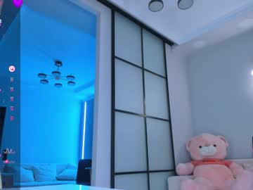 Foto porno jou_gun se dezbraca la web pe Chaturbate pe KUR.ro