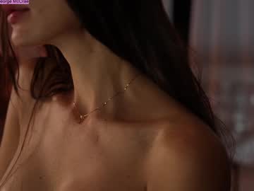 Foto porno Discutii intime cu jseductiveart pe KUR.ro