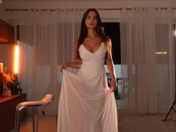 Foto porno Discutii intime cu jseductiveart pe KUR.ro
