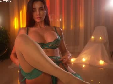 Foto porno Discutii intime cu jseductiveart pe KUR.ro