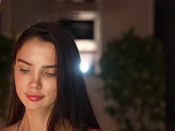 Foto porno Discutii intime cu jseductiveart pe KUR.ro