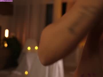 Foto porno Discutii intime cu jseductiveart pe KUR.ro