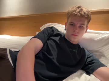 Foto porno Ce sexy este juanswaga pe KUR.ro