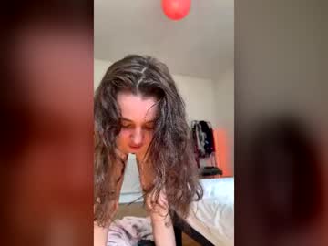 Foto porno Ganduri murdare cu justbecauseiloveit pe KUR.ro