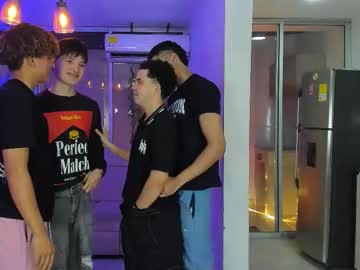 Foto porno Ce sexy este justingtime21 pe KUR.ro