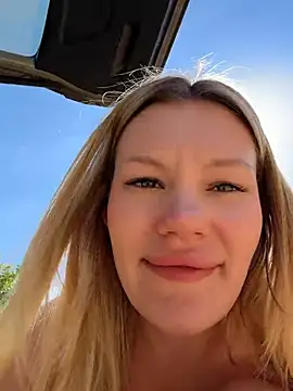 Ce sexy este justmilaa