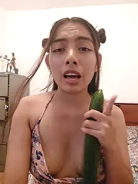 Foto porno Nebunii pe chat marca kaidara pe KUR.ro