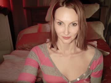 Foto porno Ganduri murdare cu kaileeshy pe KUR.ro