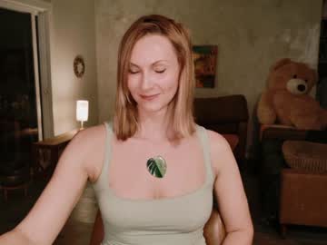 Foto porno Ganduri murdare cu kaileeshy pe KUR.ro