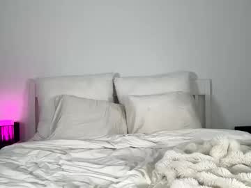 Foto porno kalashbabyy descoperita pe video chat pe KUR.ro