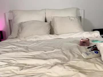 Foto porno kalashbabyy descoperita pe video chat pe KUR.ro