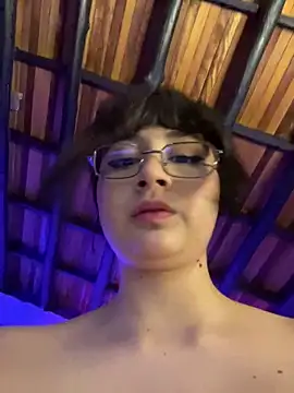 Foto erotica #1358822 pe KUR.ro