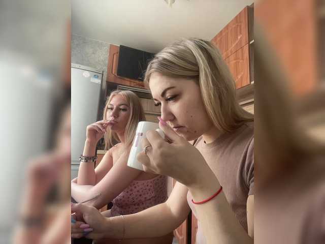 Foto porno Nebunii pe chat marca karolina7 pe KUR.ro