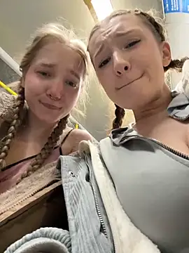 Foto porno Ganduri murdare cu katexxxx pe KUR.ro