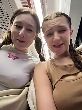 Foto porno Ganduri murdare cu katexxxx pe KUR.ro