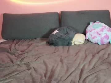 Foto porno katusha008 se dezbraca la web pe Chaturbate pe KUR.ro