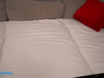 Foto porno Discutii intime cu marykiskis pe KUR.ro