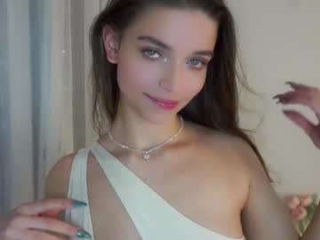 Foto porno keenakosbab descoperita pe video chat pe KUR.ro