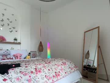 Foto porno keirasworld vrea sex pe Chaturbate pe KUR.ro