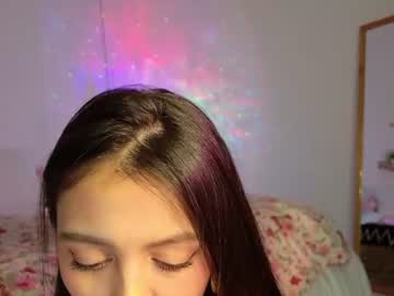 Foto porno keirasworld vrea sex pe Chaturbate pe KUR.ro