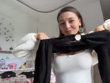 Foto porno keirasworld vrea sex pe Chaturbate pe KUR.ro