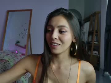 Foto porno keirasworld vrea sex pe Chaturbate pe KUR.ro