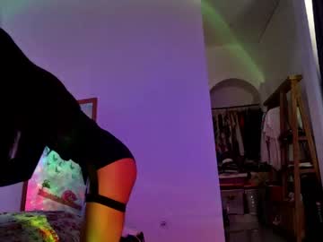 Foto porno keirasworld vrea sex pe Chaturbate pe KUR.ro