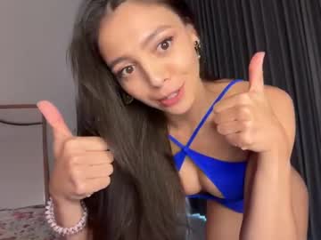 Foto porno keirasworld vrea sex pe Chaturbate pe KUR.ro