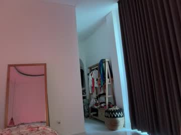 Foto porno keirasworld vrea sex pe Chaturbate pe KUR.ro