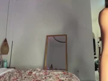 Foto porno keirasworld vrea sex pe Chaturbate pe KUR.ro