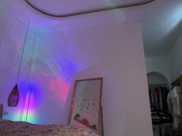 Foto porno keirasworld vrea sex pe Chaturbate pe KUR.ro