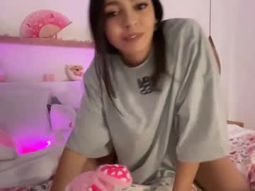 Foto porno keirasworld vrea sex pe Chaturbate pe KUR.ro
