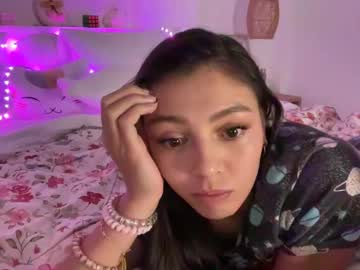 Foto porno keirasworld vrea sex pe Chaturbate pe KUR.ro