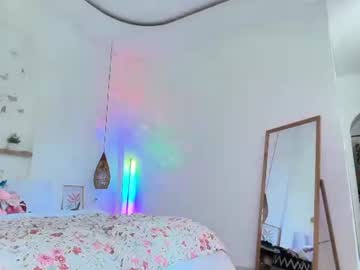 Foto porno keirasworld vrea sex pe Chaturbate pe KUR.ro